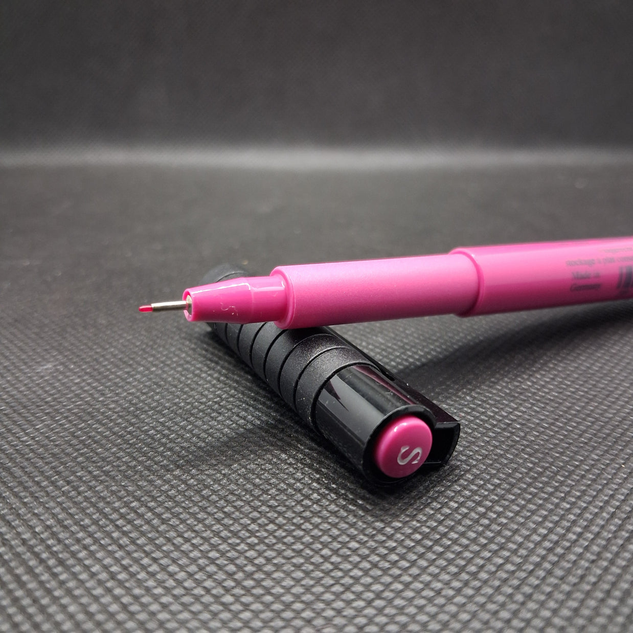 Faber-Castell Pitt Artist Pen