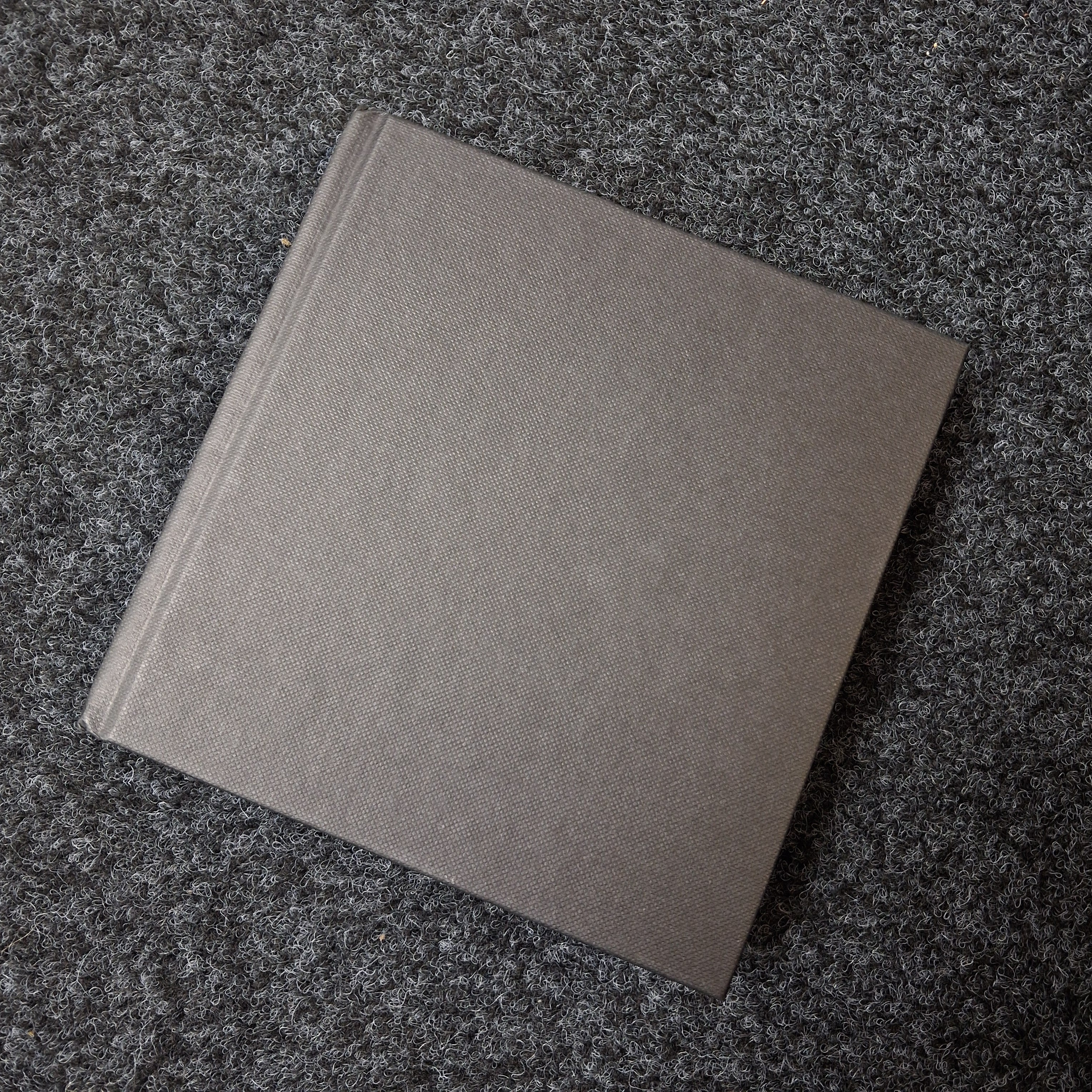 Seawhite Black Cloth Hardback Sketchbook 140gsm