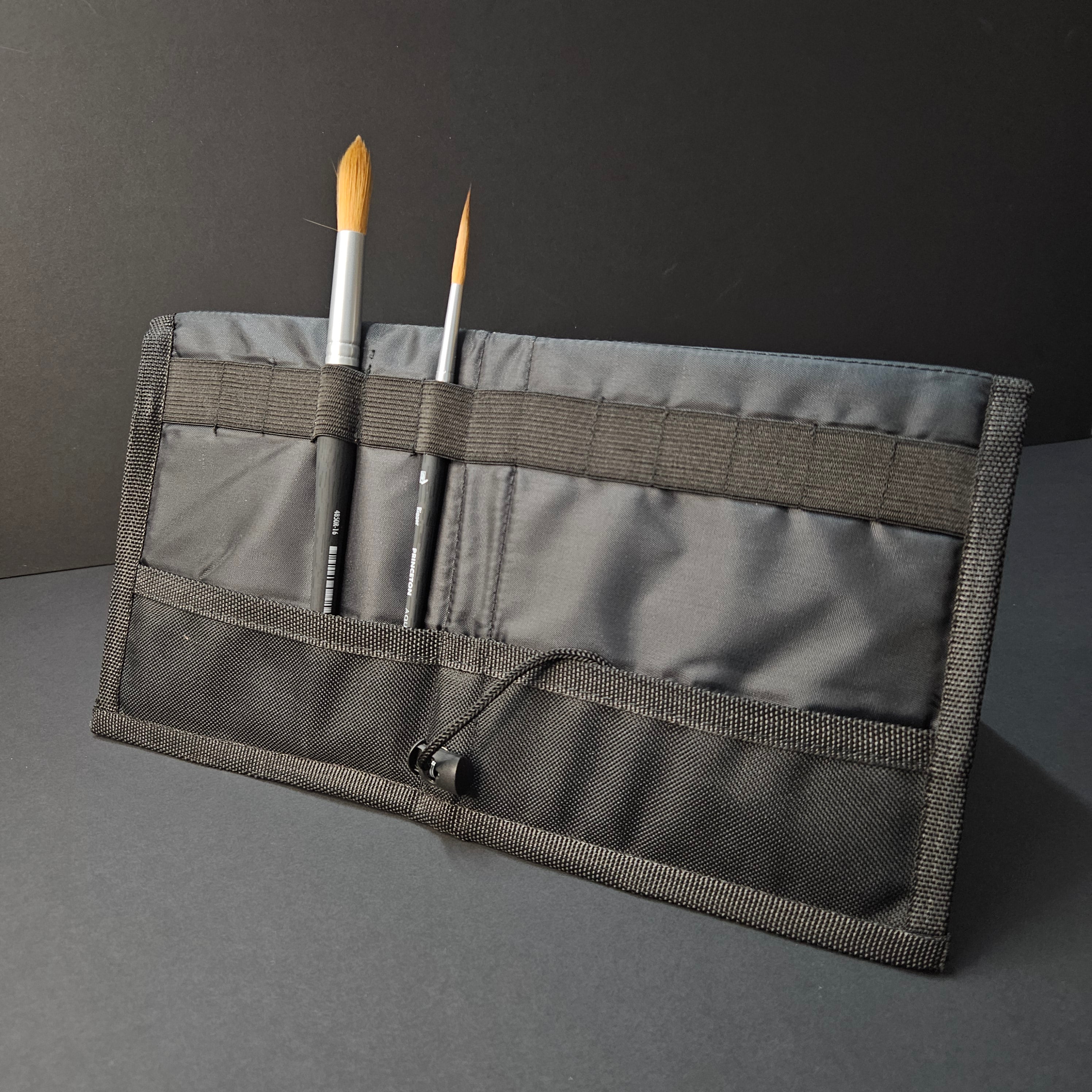 DAS Brush Wallet